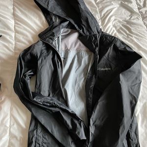 Women’s Columbia rain jacket!